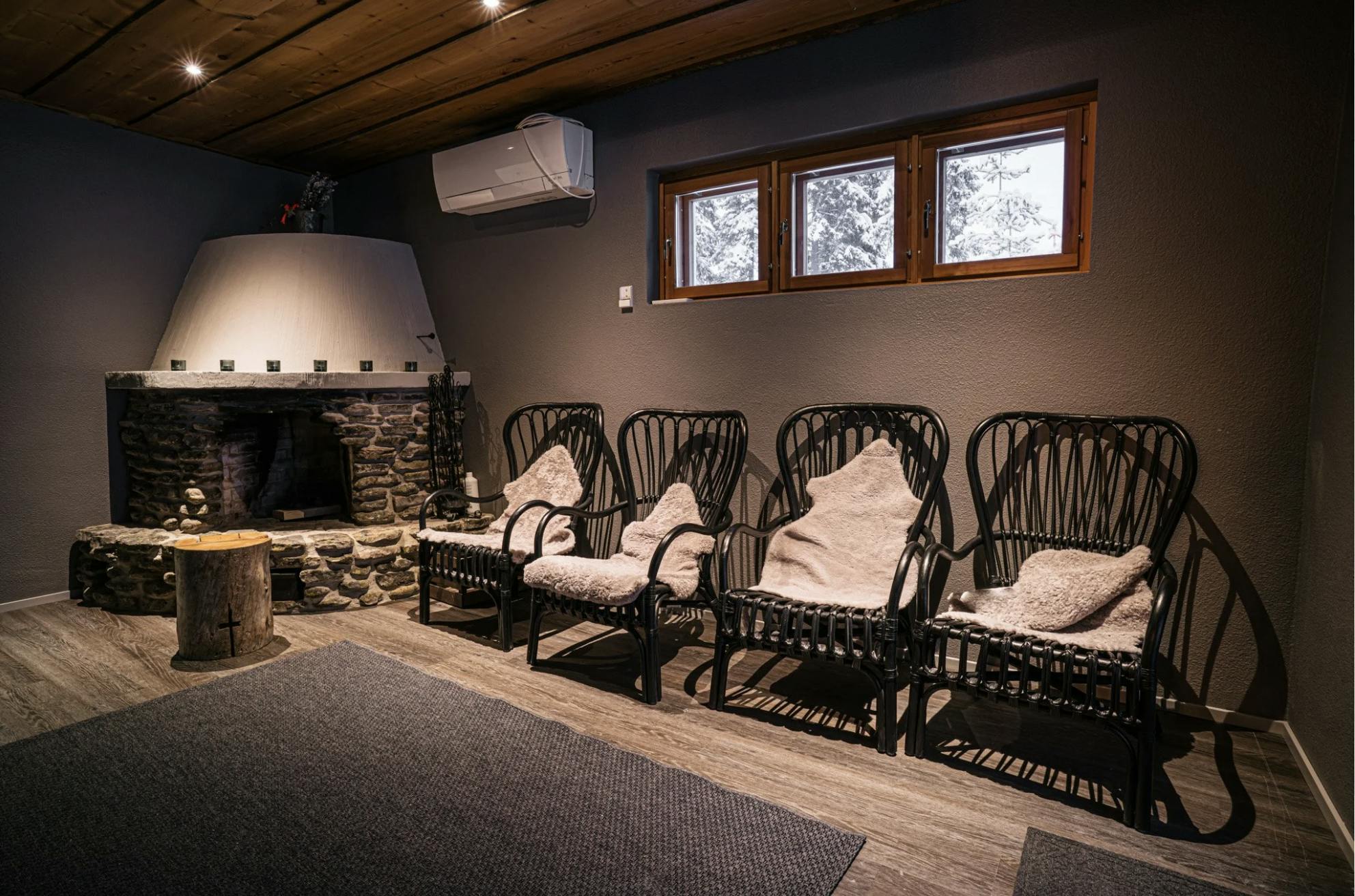 Levi Black -takkahuone.