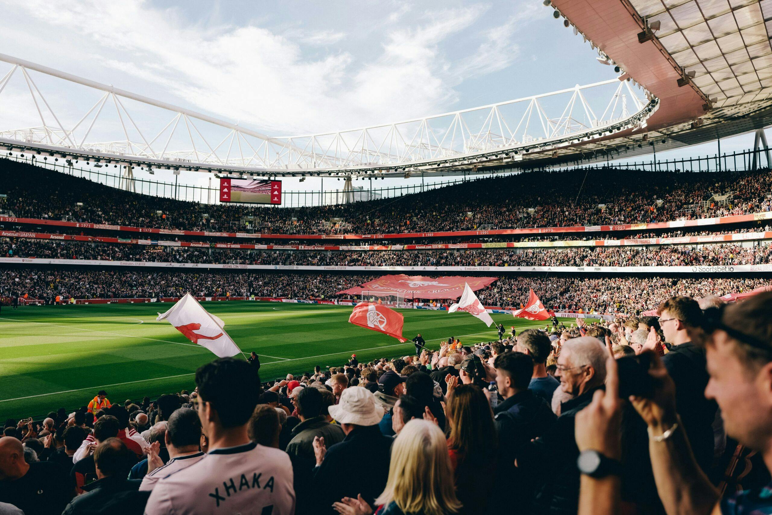 Stadion ja jalkapallo fanit