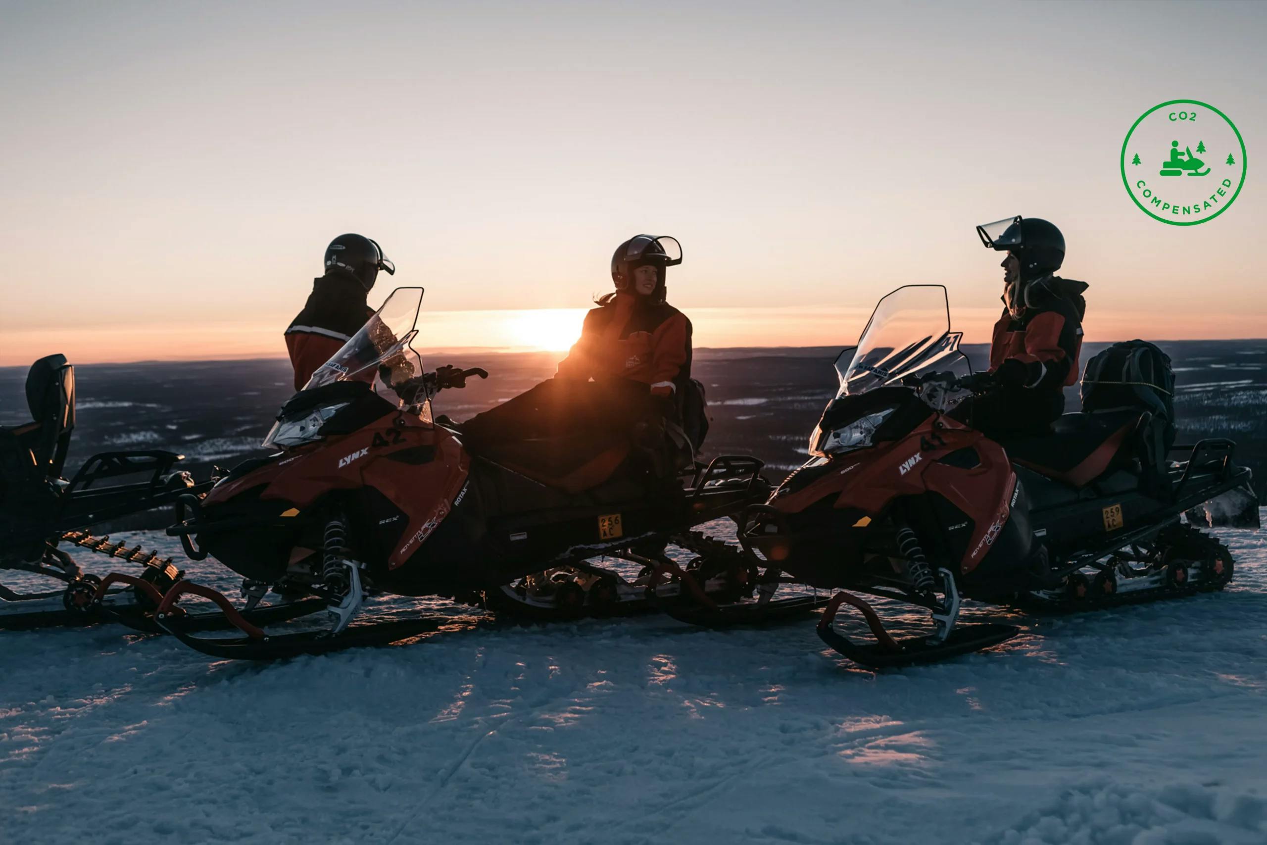Moottorikelkkailua ja pohjoisen taikaa