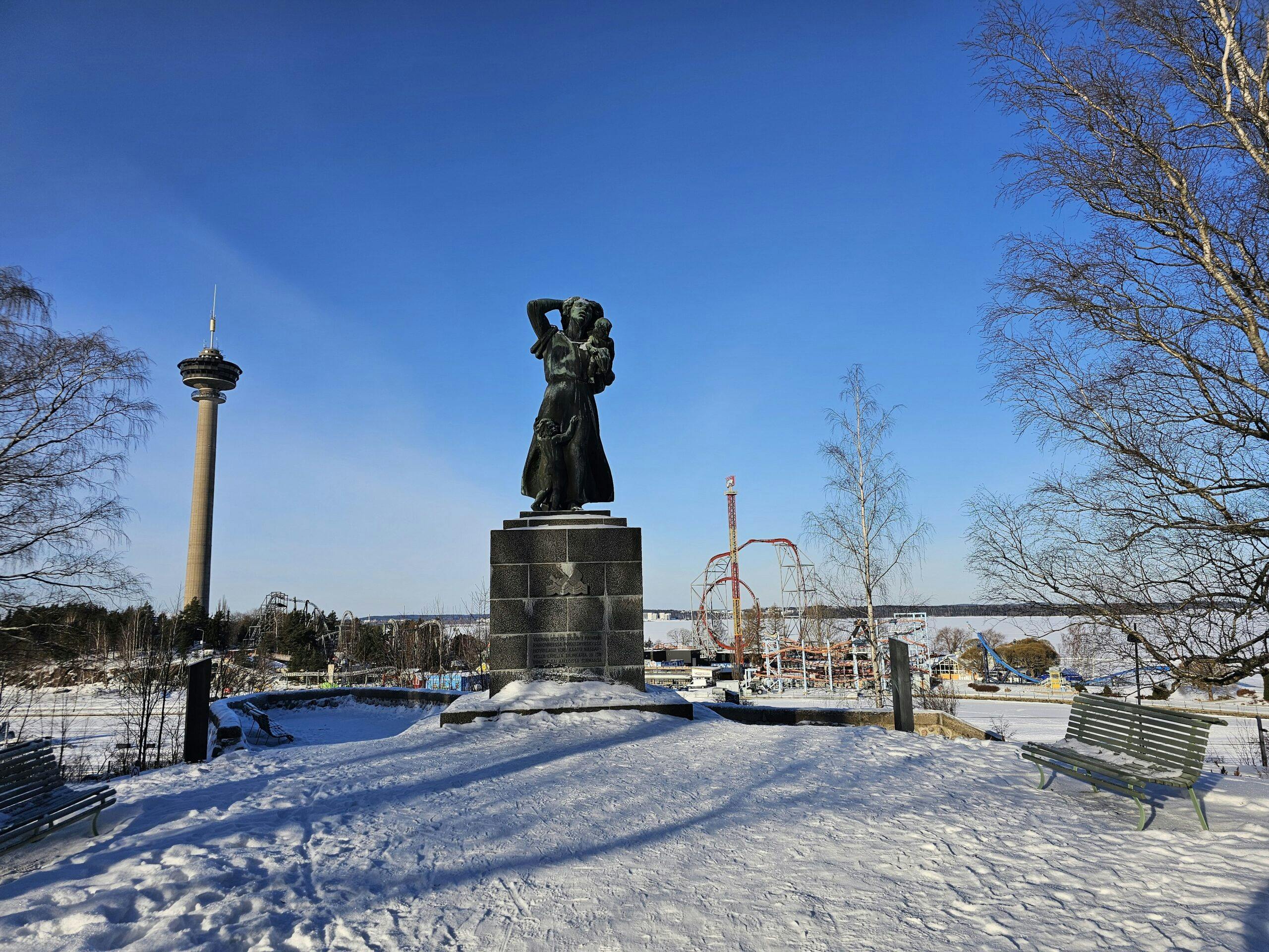 Tutustu Tampereeseen kävelykierroksella.