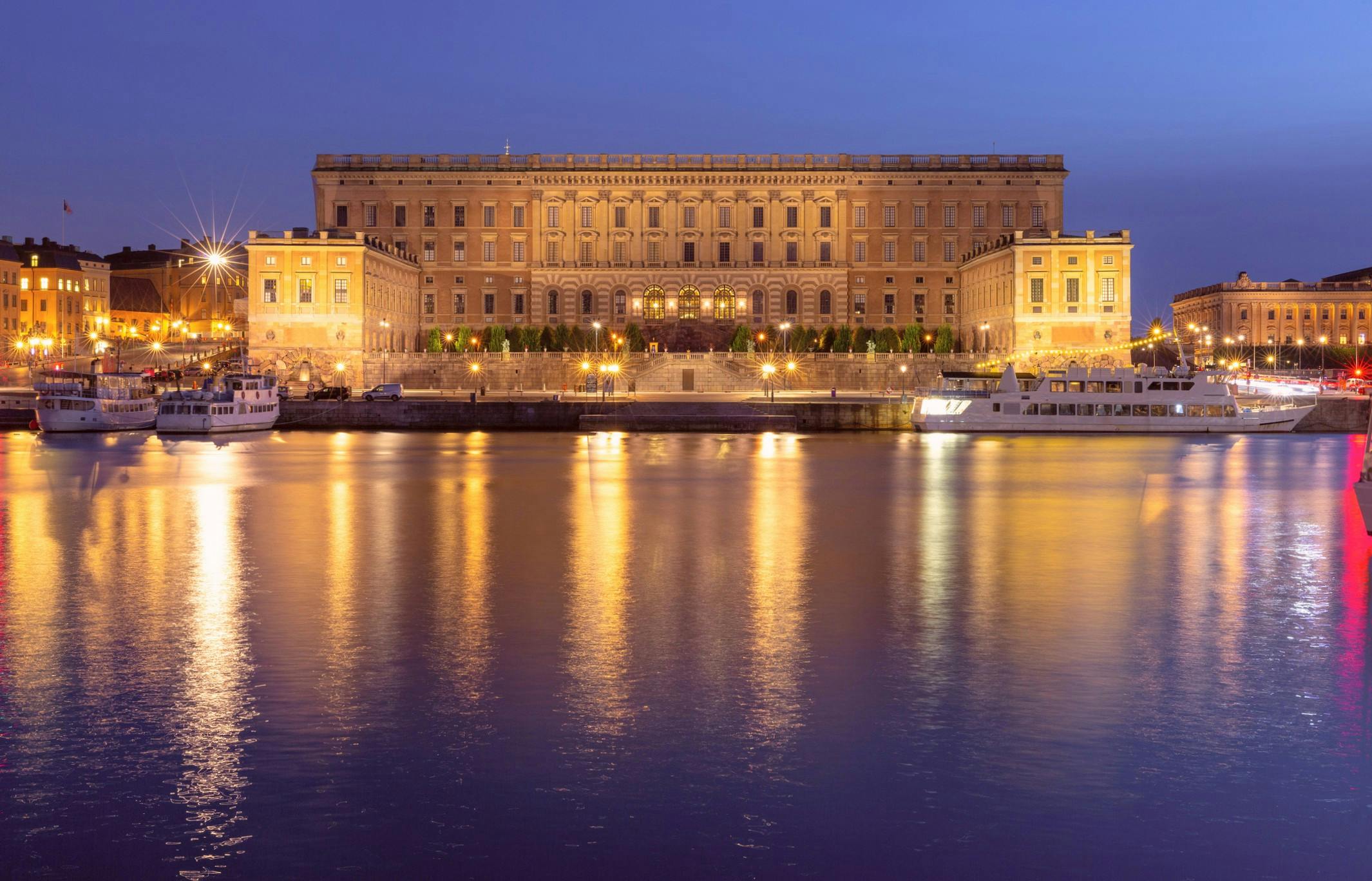 Tukholman kuninkaanlinna auringonlaskun aikaan, Tukholma, Ruotsi