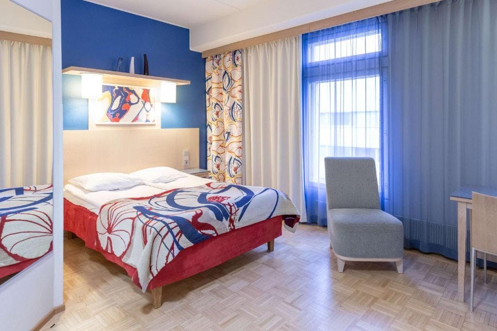 Scandic City Hämeenlinna hotellihuone.