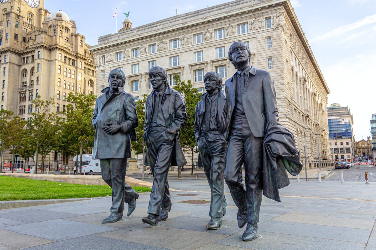 The Beatles - patsas Liverpoolissa.