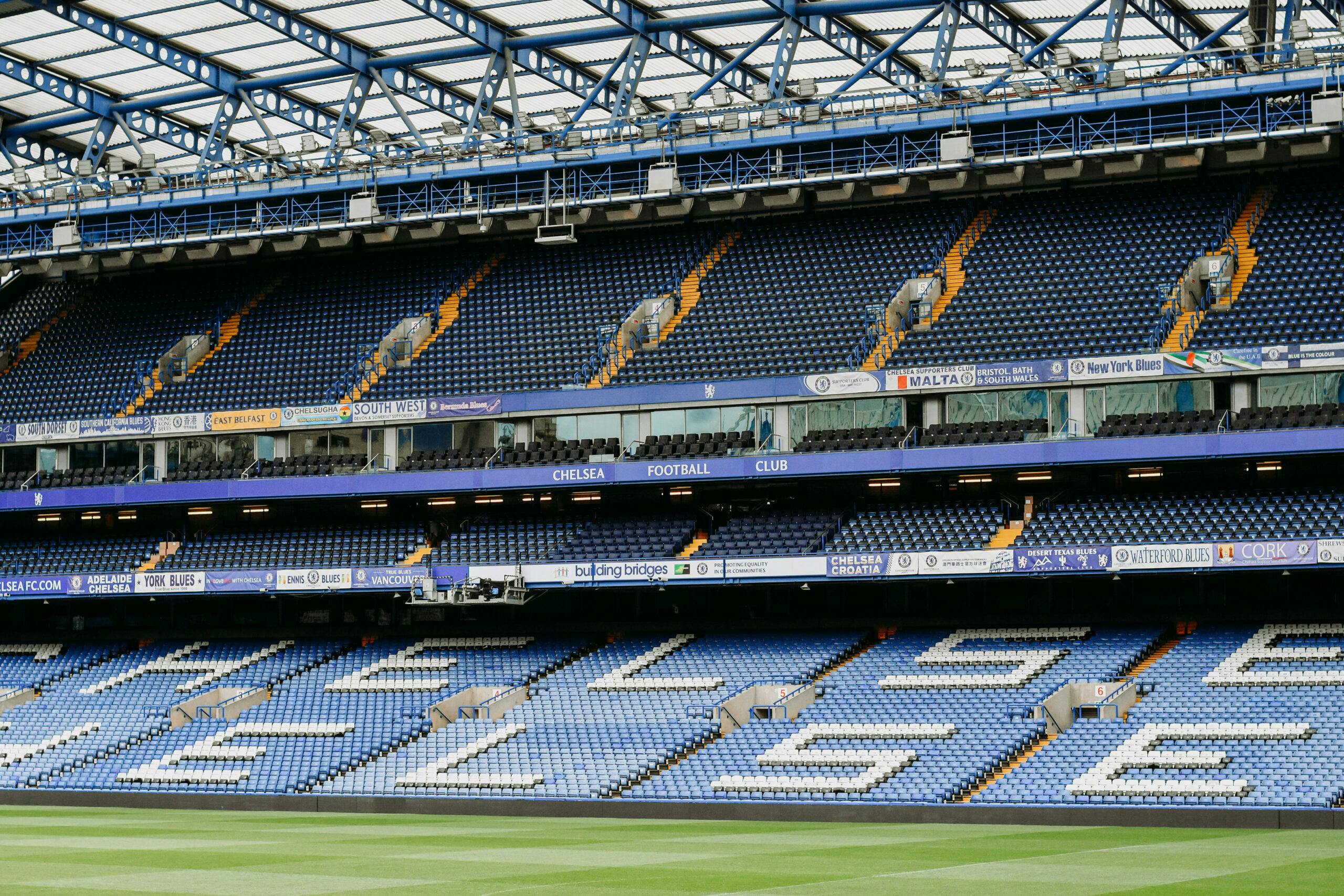 Stamford Bridge Chelsea FC kotistadion tyhjänä