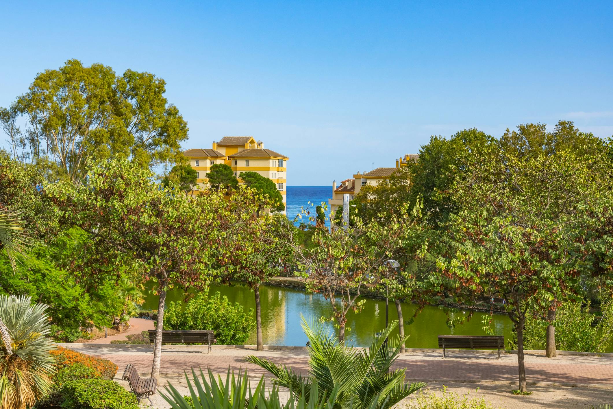 Parque de Paloma Benalmadenassa