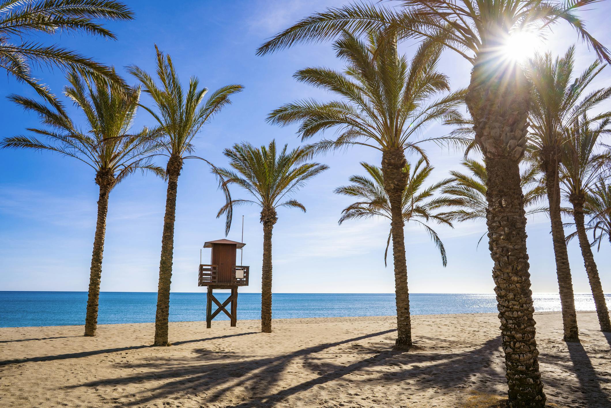 Palmuja Playa de la Carihuelan rannalla Torremolinoksessa
