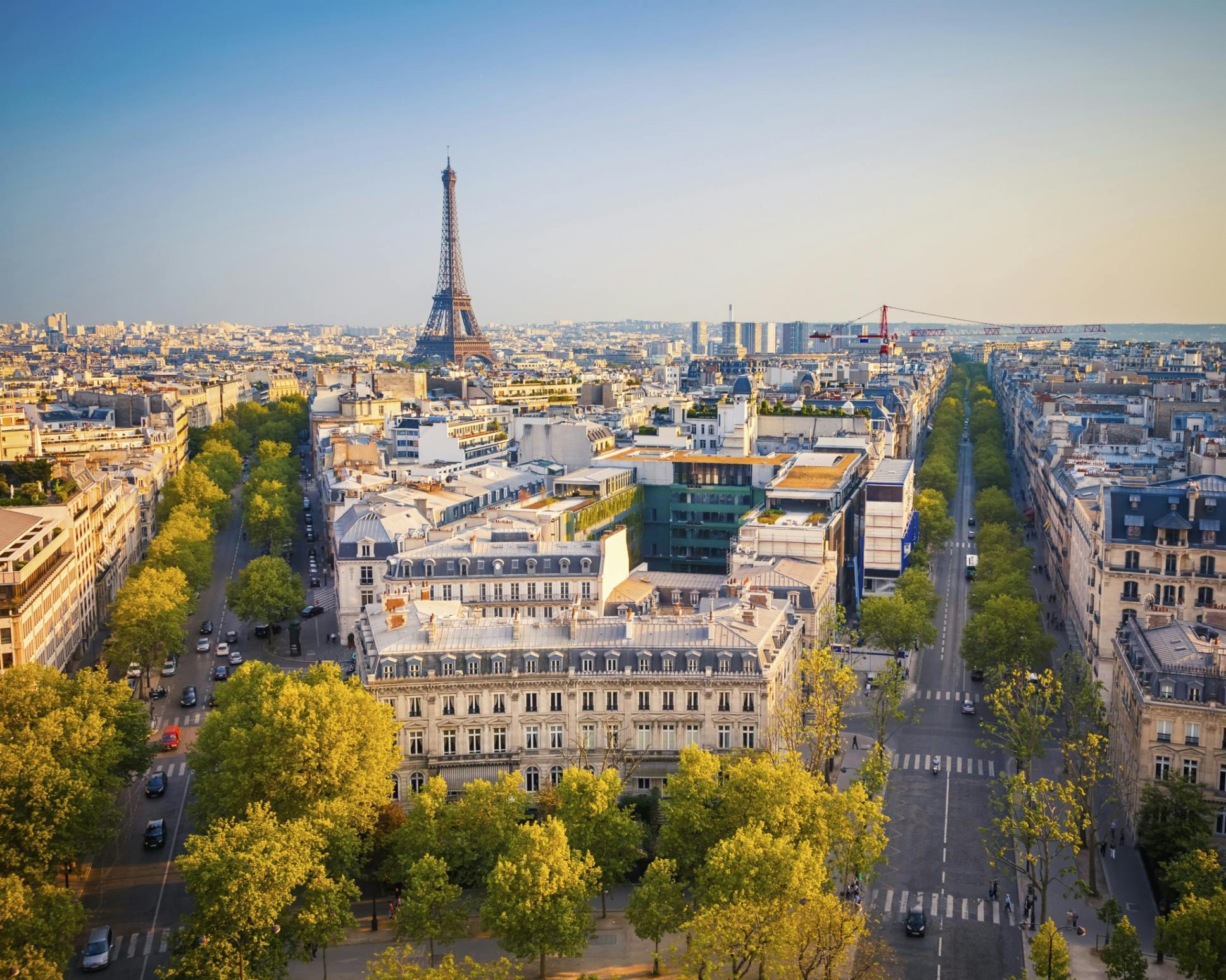 Ilmanäkymä Pariisin kaupungista. Näkymässä Eiffel Torni