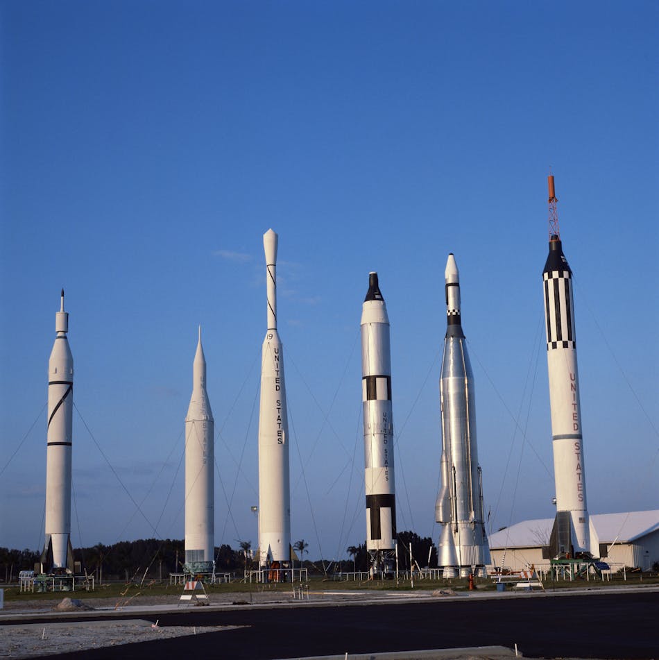 Kennedy Space Center - Cape Canaveral studion kuusi rakettia